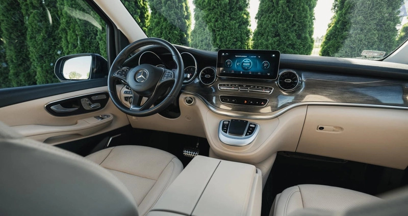 Mercedes-Benz Klasa V cena 339989 przebieg: 71388, rok produkcji 2021 z Tarnowskie Góry małe 781